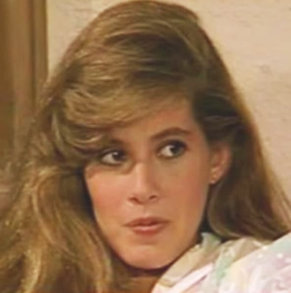 Volvió a trabajar junto a Valentín Pimstein en 'Rosa Salvaje' (1987), donde interpretó a Norma y compartió créditos con Verónica Castro y Guillermo Capetillo.