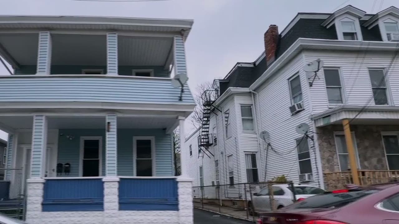 Paterson lanza ayuda para reparar viviendas gratis a familias de bajos ingresos