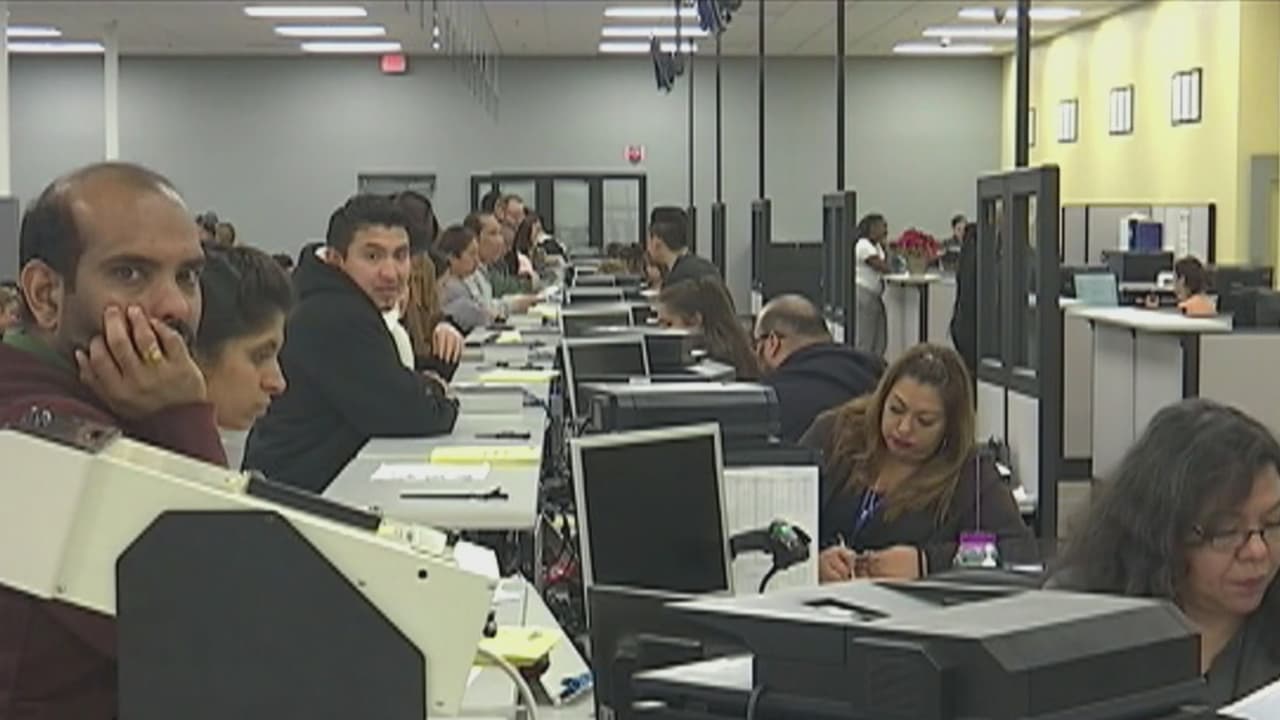 California asigna 55 millones al DMV para integrar datos de licencias a nivel nacional