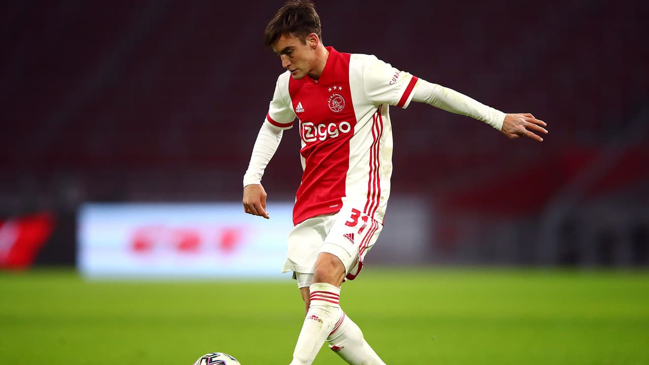 Nicolás Tagliafico arremetió contra el Ajax por no dejarlo salir