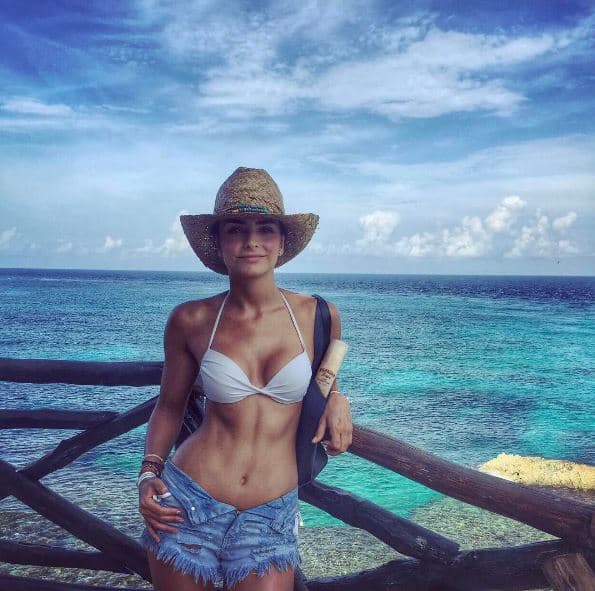 La actriz Aislinn Derbez es fanática del vida fitness.