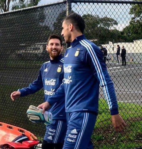 La cláusula que firmó Nahuel con Tigres que involucra a Messi