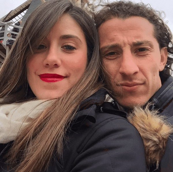 Andrés Guardado vive lo que parece una película de Disney con su esposa, Sandra de la Vega.
