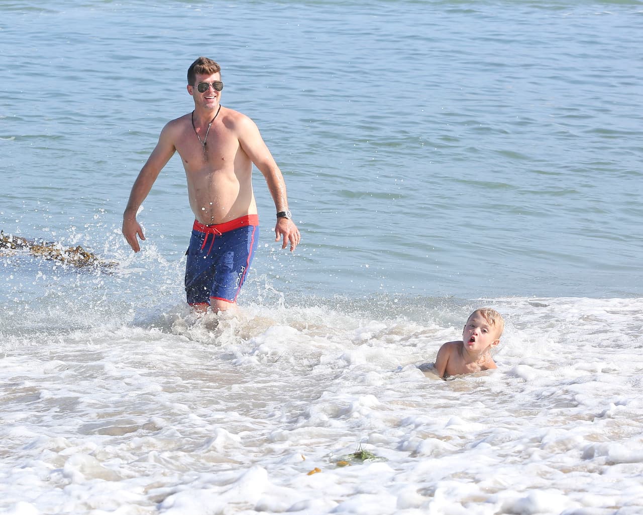 Pobrecito Julian, luchando por tomar aire.