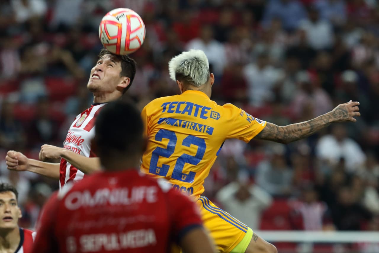 Tigres exhibió a Chivas en partido pendiente de la Jornada 9 del Apertura 2022 para cortar de tajo la racha del Rebaño de siete jornadas sin conocer la derrota en la Liga MX.