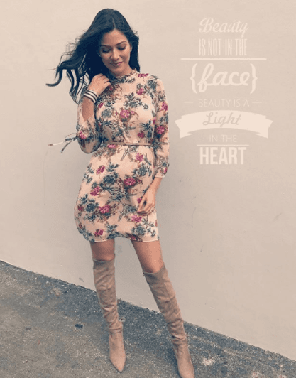 "La belleza no está en el rostro, es una luz en el corazón", con este mensaje Ana Patricia mostró coqueta su ropa de maternidad en enero 25 de 2018.