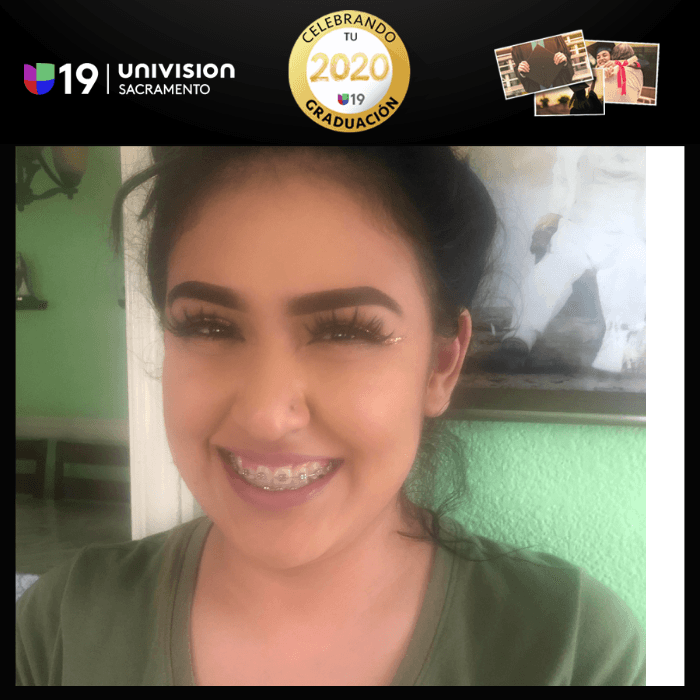 <b>Marlene</b>
<br>"Ella es la más pequeña de la familia y es un orgullo para todos nosotros". —
<i>Familia</i>