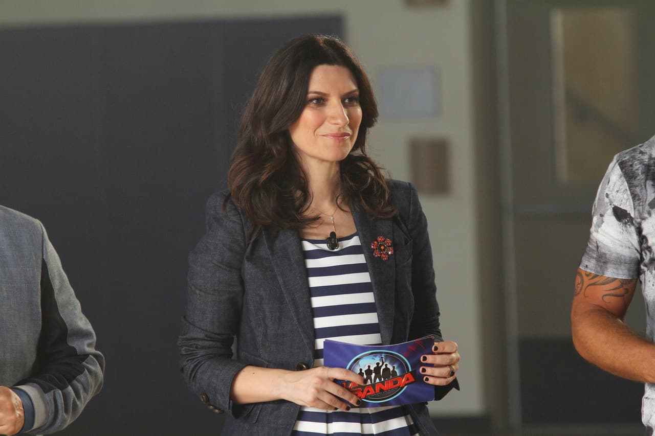 Ricky, Laura y Alejandro tuvieron su primer altercado. Sanz culpó a Laura de conformarse con poco, mientras que Ricky expresó su punta de vista y acordó que no todos tenían al talento necesario. Luego de varios dimes y diretes, llegaron a un acuerdo y escogieron las mejores voces.