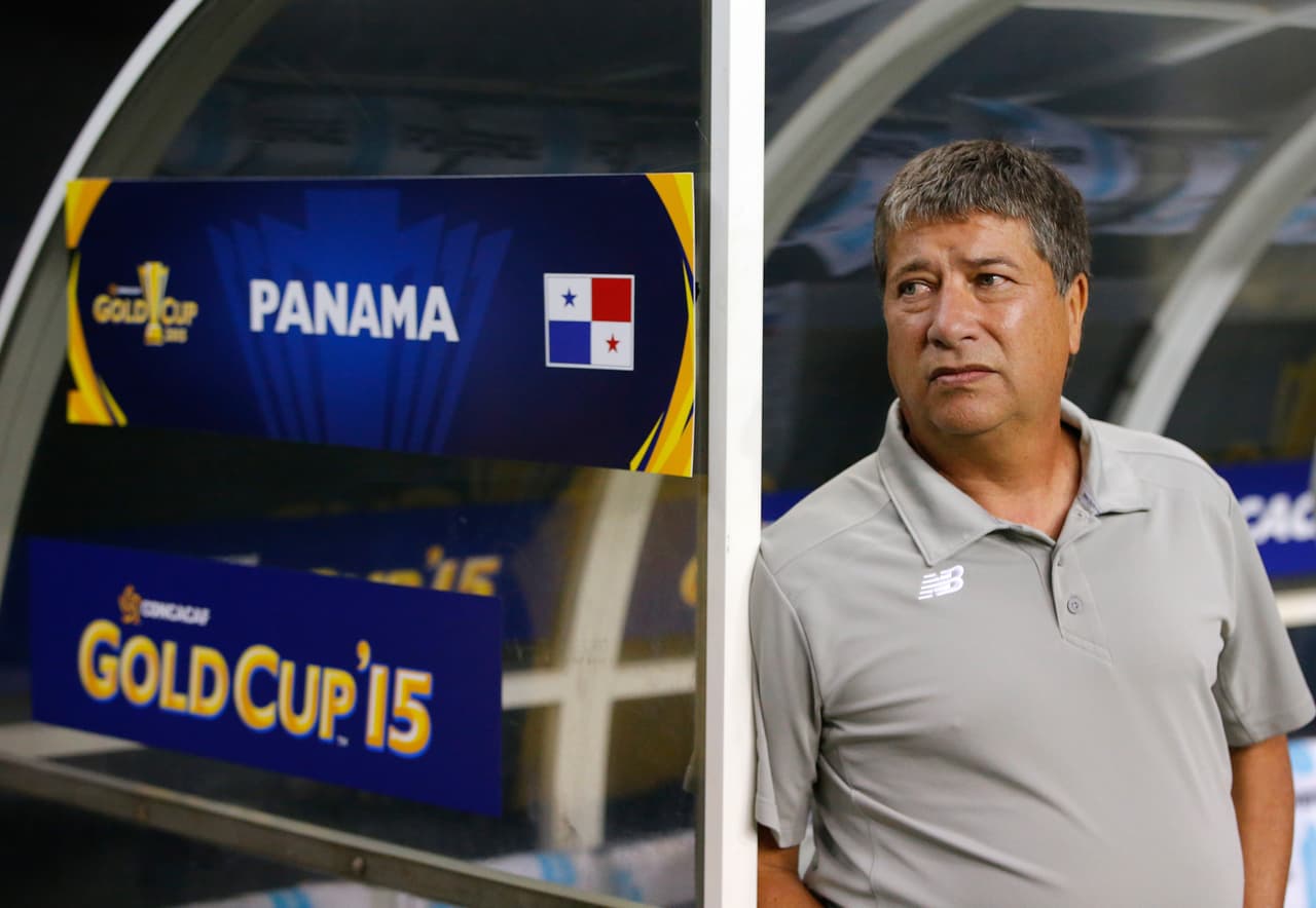 Su entrenador es el colombiano Hernán Darío Gómez, quien ha dirigido a selecciones como Colombia, Ecuador y Guatemala. Además de clubes como Atlético Nacional, Santa Fe e Independiente de Medellín todos de Colombia.