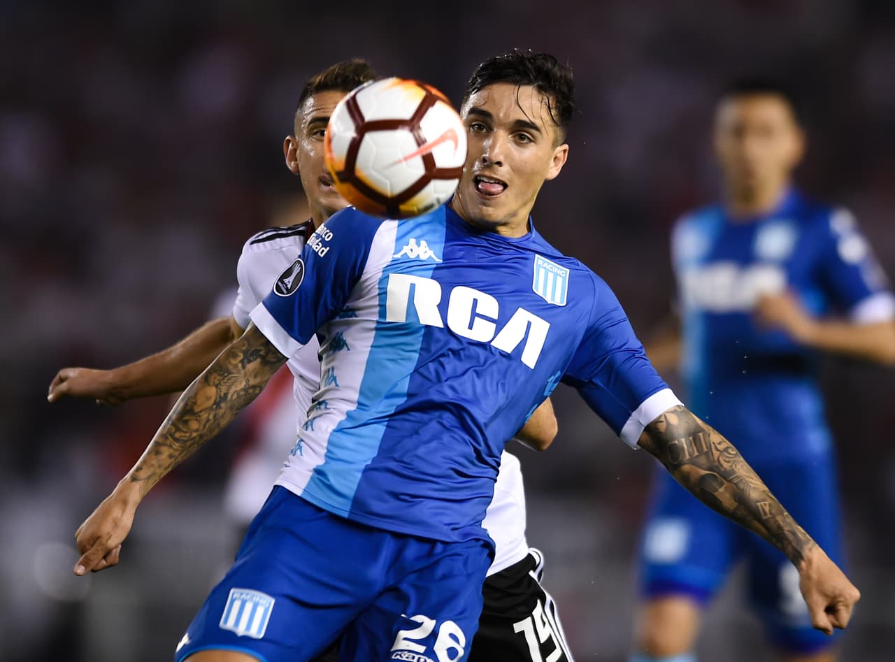 Defensa: Renzo Saravia (Racing Club)