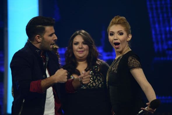 ¡Y que le iba a enseñar cómo monta un jinete de verdad!