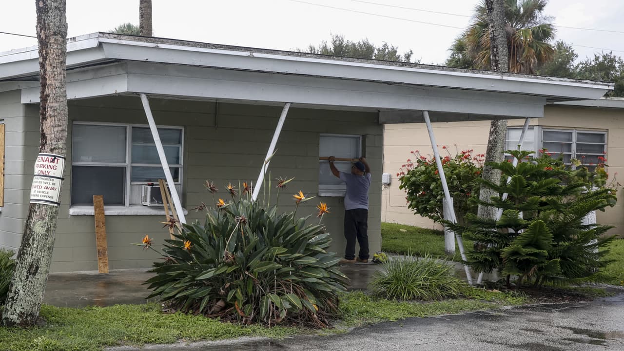 Extienden por un mes más la prohibición de desalojos y ejecuciones hipotecarias en Florida 