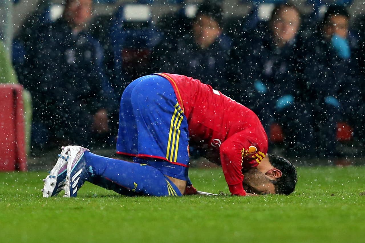 BASEL, SWITZERLAND - APRIL 11: Mohamed Salah of Basel celebrates after scoring a goal to level the scores at 1-1 during UEFA Europa League quarter final second leg match between FC Basel 1893 and Tottenham Hotspur at Stadion St. Jakob-Park on April 11, 2013 in Basel, Switzerland. (Photo by Julian Finney/Getty Images)
