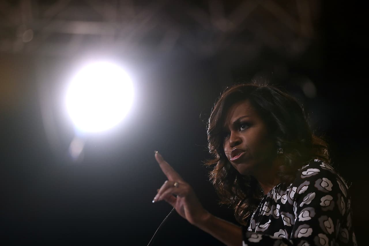 “Queremos un presidente que tome su trabajo seriamente y que tenga la madurez y el temperamento para hacerlo bien, alguien estable a quien confiar los códigos nucleares”, dijo la esposa del presidente Obama.