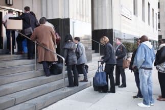 Aumentó la cifra semanal de solicitudes de desempleo