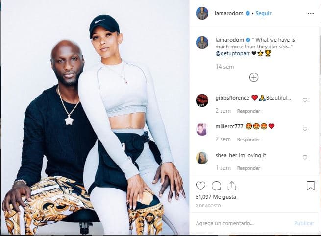 Odom hizo pública su relación con Parr el pasado 2 de agosto. El exdeportista publicó 
<b><a href="https://www.instagram.com/p/B0qYxH1A9P3/">esta imagen</a></b> con el texto: "Lo que tenemos es mucho más de lo que pueden ver ..."