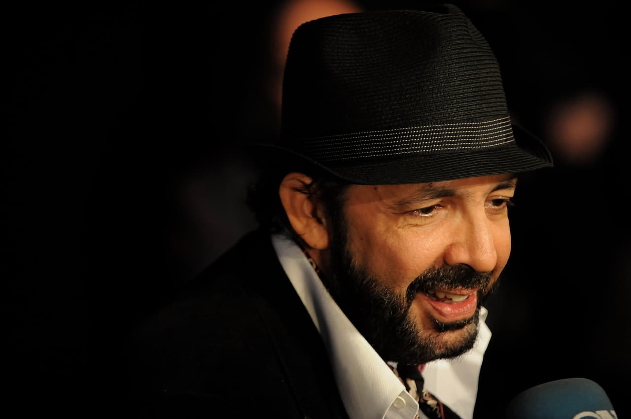 La nominada en la categoría New To The USA, But Big At Home (Nuevo en USA, pero conocido en casa) de Premios Juventud fue mencionada por el cantante dominicano Juan Luis Guerra, en entrevista para el periódico El Mundo. En esta, además de hablar de su nuevo disco ‘Literal’, el intérprete de 'Burbujas de amor' se refirió a la nueva música que suena en el mundo.