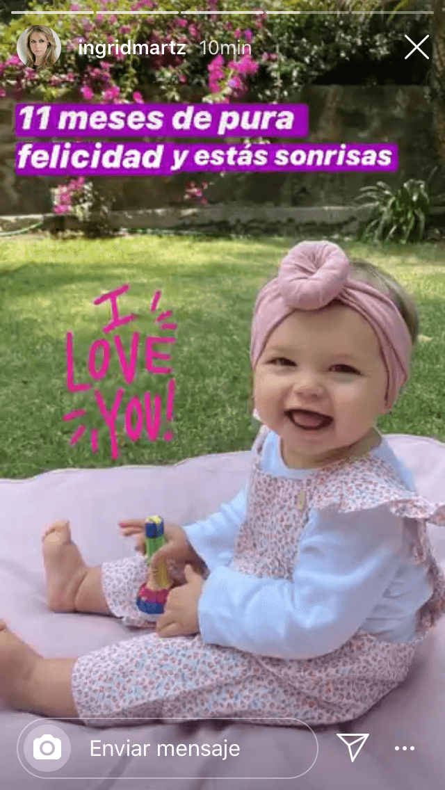 La actriz está casada con el fotógrafo Rodrigo Luque y se convirtió en madre el 21 de mayo de 2019 cuando
<b><a href="https://www.univision.com/famosos/ingrid-martz-muestra-por-primera-vez-el-rostro-de-su-hija-martina-fotos" target="_blank">dio a luz a su hija Martina</a></b>, quien este martes 21 de abril cumplió 11 meses de vida.
<br>