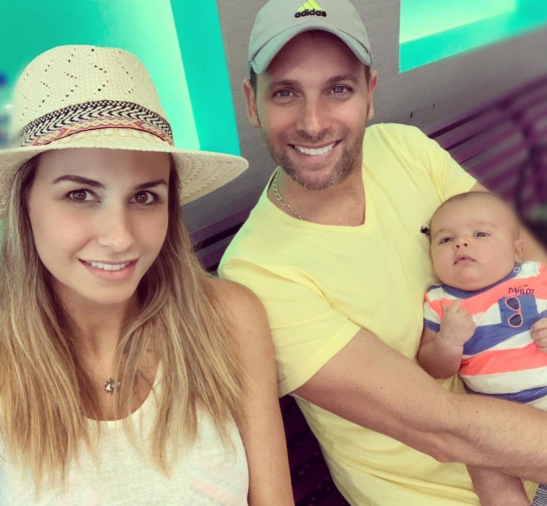 La pareja tomó la decisión de no tener más hijos, por lo que el siguiente paso de Borghetti será realizarse la operación.