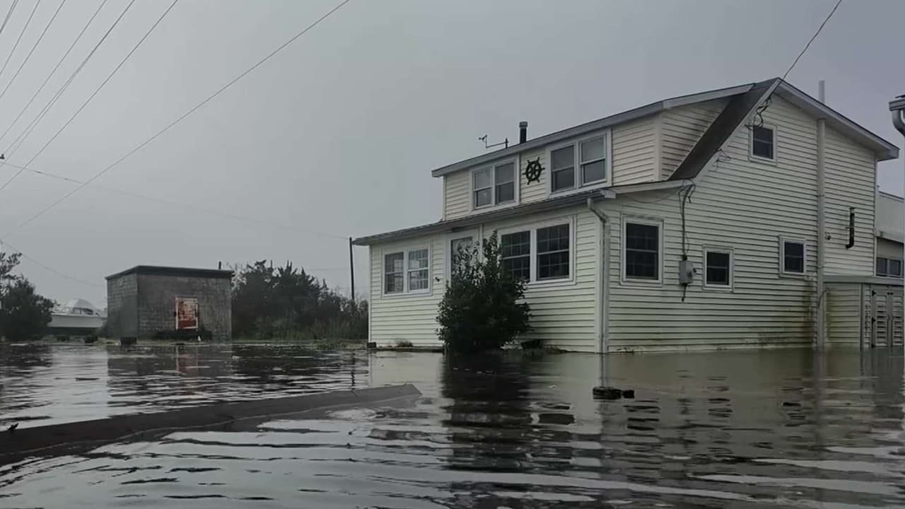 Tormenta nor’easter mantiene inundaciones, fuertes vientos y cortes de luz en Long Island