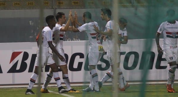 César Vallejo 1-1 Sao Paulo: César Vallejo no pudo sacar ventaja en Perú ante Sao Paulo