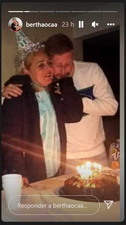 Octavio Ocaña murió tras una persecución policiaca. La versión de las autoridades es que al verse perseguido, 
<b><a href="https://www.univision.com/famosos/octavio-ocana-vecinos-toxicologia-alcohol-marihuana-muerte" target="_blank">"presumiblemente" se disparó</a></b> a sí mismo con un arma que presuntamente sacó de la guantera. 
<br>