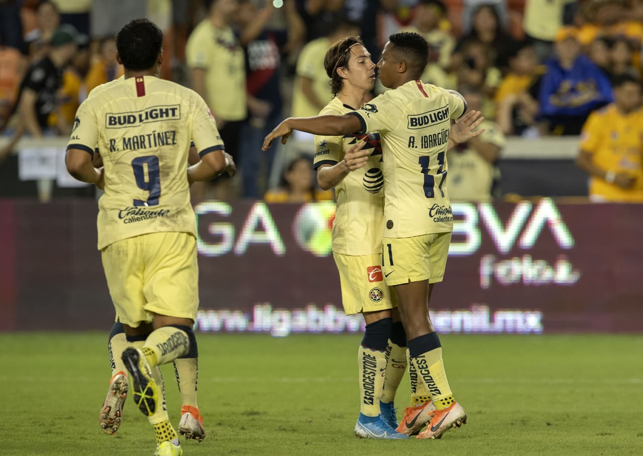 Un autogol de Bruno Valdez de último minuto y un penal fallado por Leonel López dio a Tigres el pase a la final.