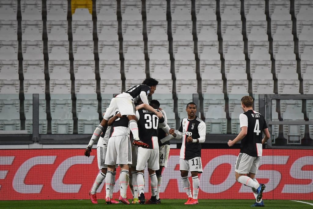 ¡El Clásico es para la Juventus y el liderato también! Aaron Ramsey y Paulo Dybala marcaron los goles del triunfo.