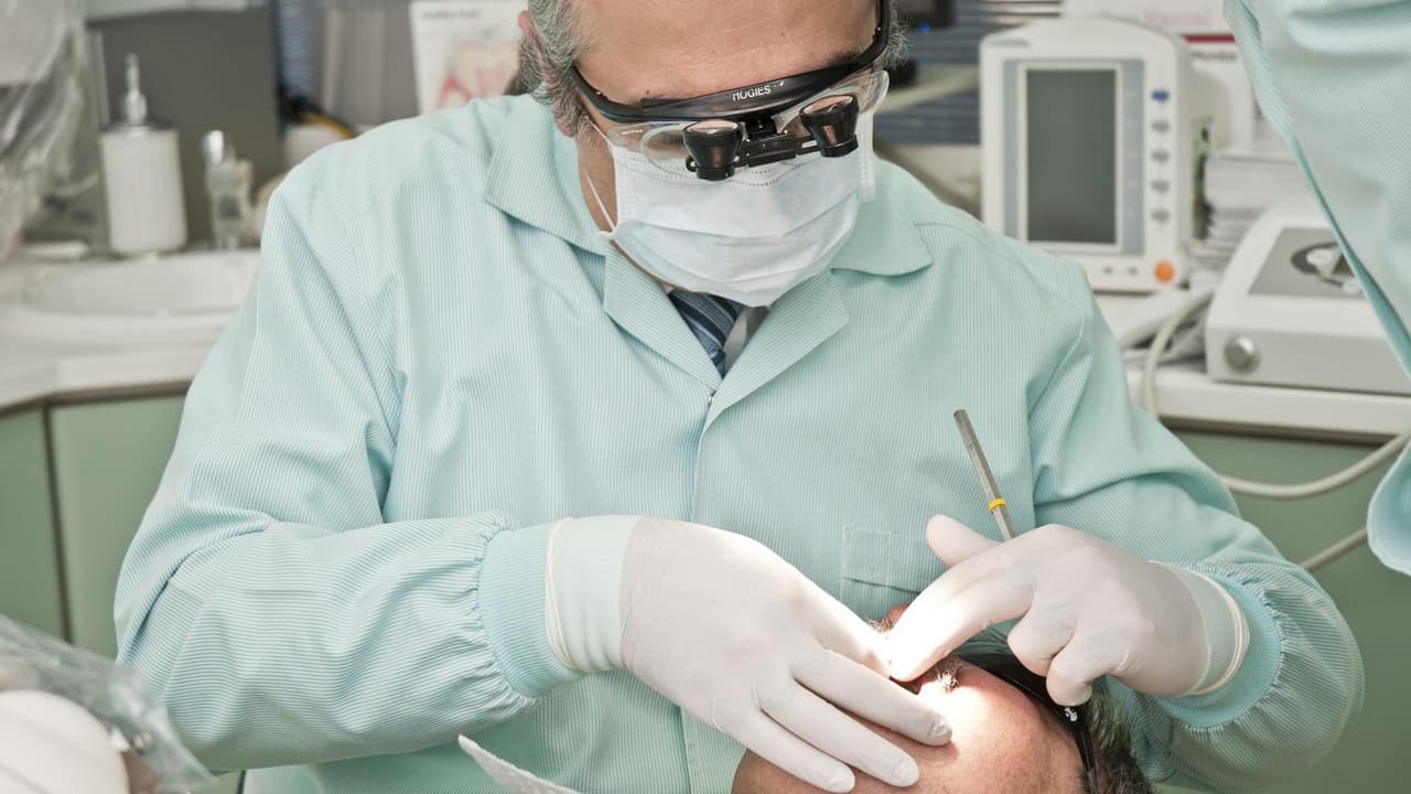 Cáncer bucal: una condición que puede detectarse a tiempo en una visita con el dentista