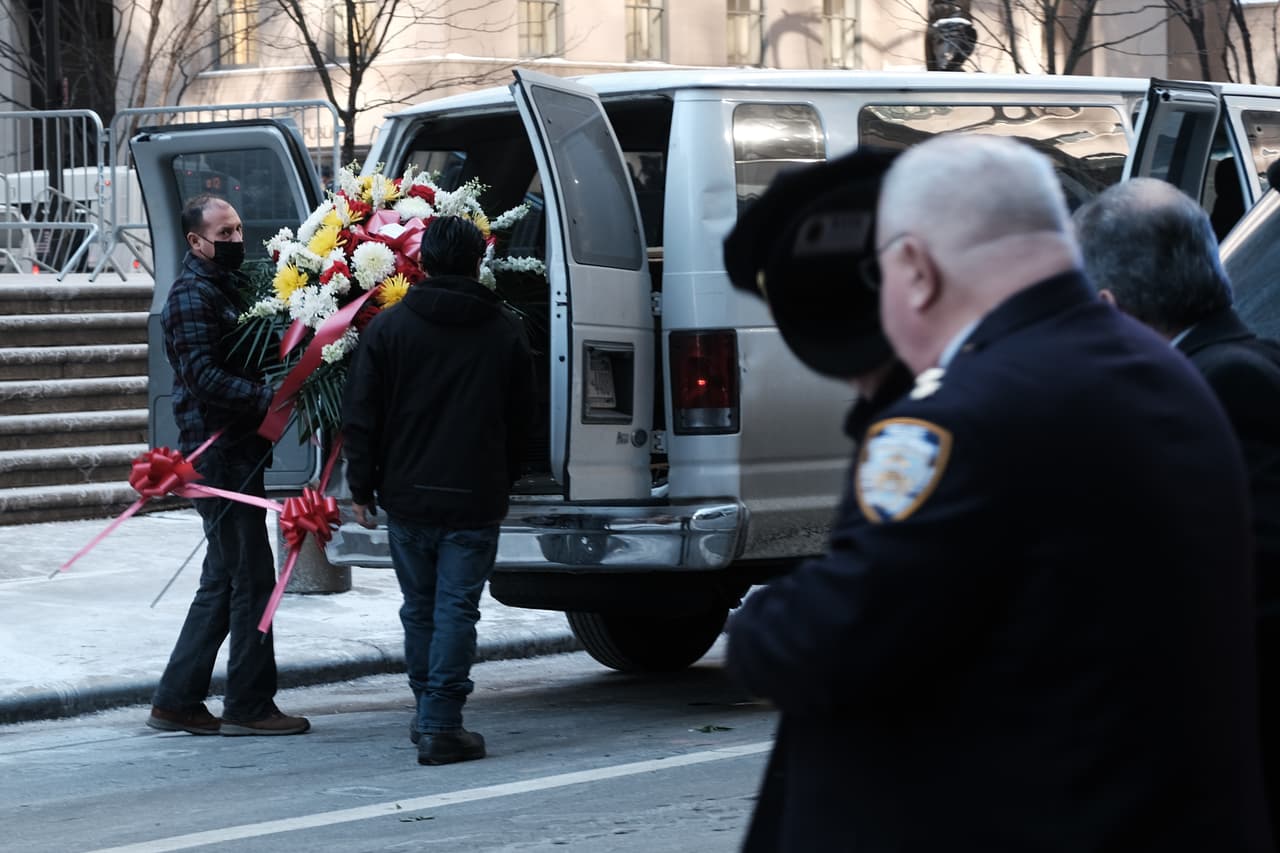 “La ciudad debería estar de duelo después de perder a dos grandes personas que sirvieron a la comunidad”, dijo uno de sus compañeros.