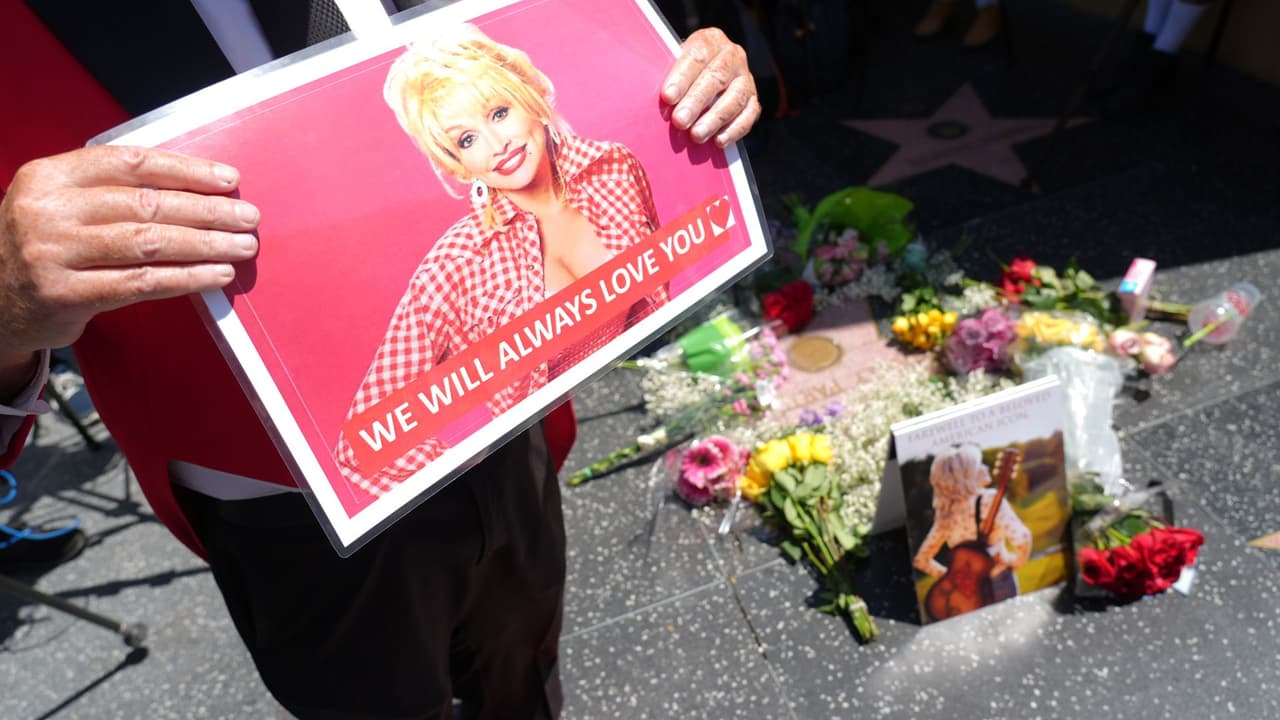 Confirman causa de muerte de Dolly Parton: ¿Qué le pasó a la estrella de la música country?