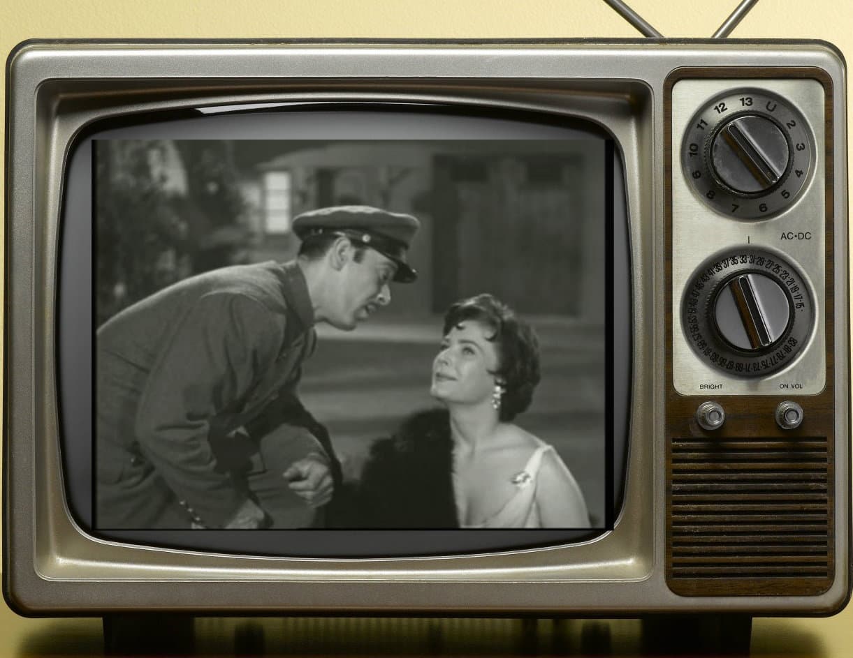 Ya convertido en todo un chofer, Pedro, con su personaje de 'Alberto Medina', protagonizó una de las mejores mancuernas amorosas que hizo en el cine, junto a la bella Miroslava en su papel de 'Susy'.