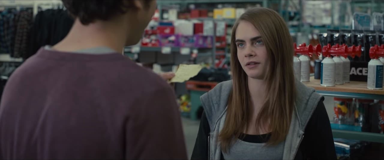 <b>Cara Delevingne y Hannah Alligood</b>
<br>Cara Delevingne dio vida a Margot Roth Spiegelman en la película ‘Paper Towns’, en donde interpreta a una adolescente que desaparece misteriosamente dejando pistas a un amigo para encontrarla.
