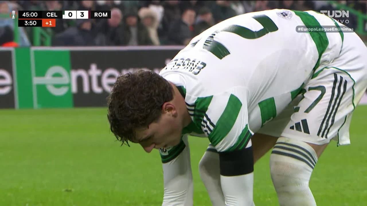 ¡CERCA! Arne Engels disparó que se estrella en el poste.