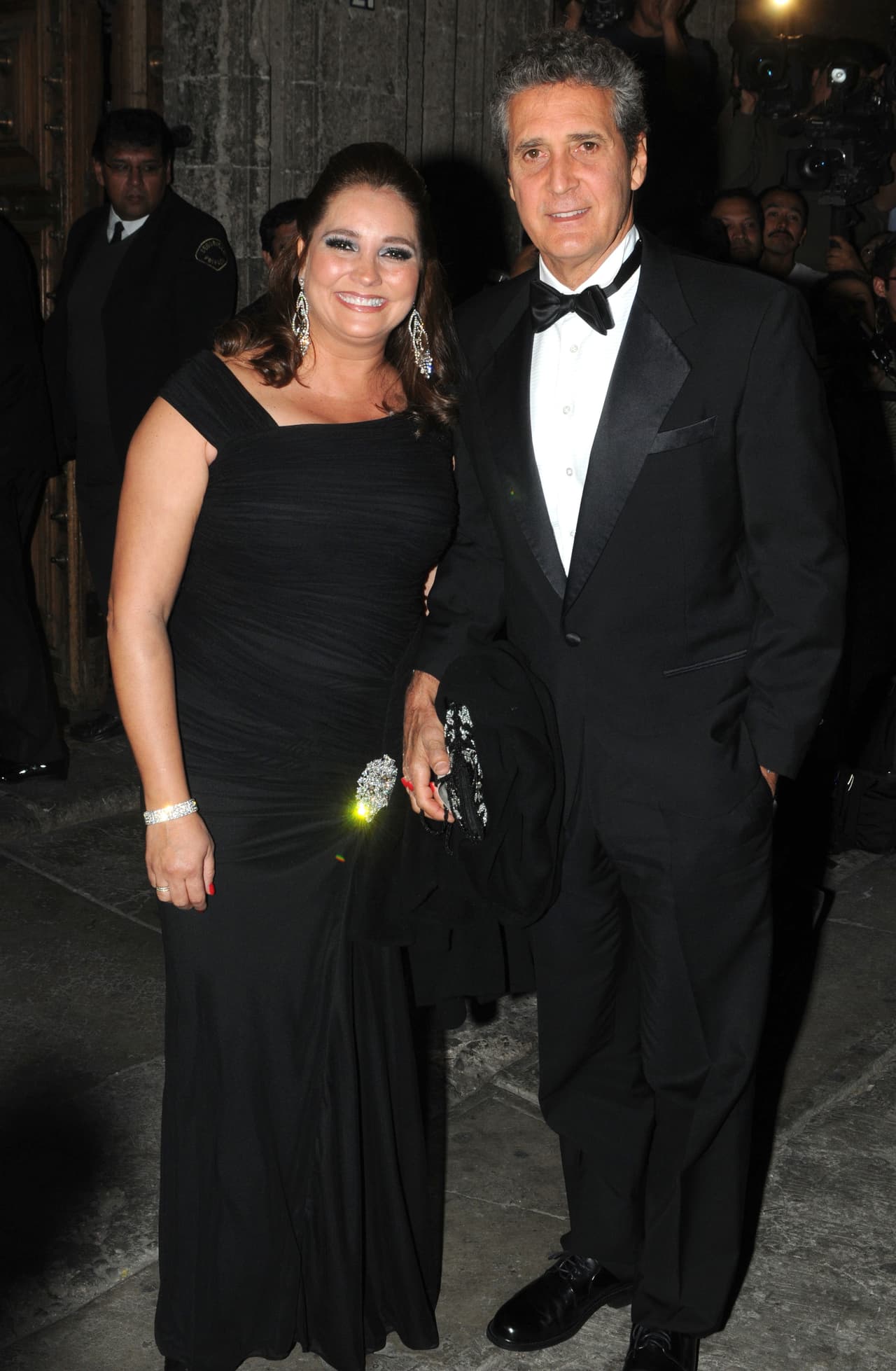 Gabriela Rivero se mudó a Miami con su familia, un destino que ha sido una parte vital del trabajo de su esposo. "La primera vez que llegué a Miami hace casi 30 años lo primero que hice fue ir a la playa y me prometí vivir en este lugar fascinante el día que formase una familia, y asi fué” declaró Ricote.