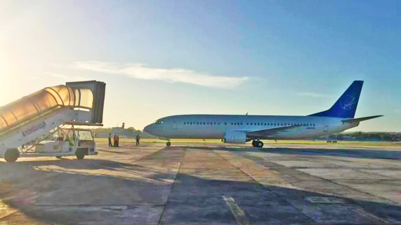 Abre el aeropuerto de La Habana y llegan los primeros vuelos desde Miami