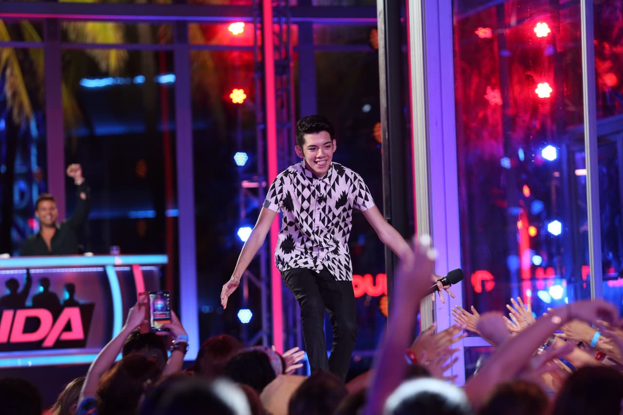 Yoandri encantó a los jueces desde las audiciones and we just wanted to smooch him. Mira su paso por la competencia.