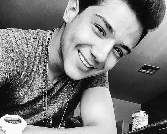 Luis llega a Premios Juventud como uno de los más nominados: ¡tiene ocho menciones!