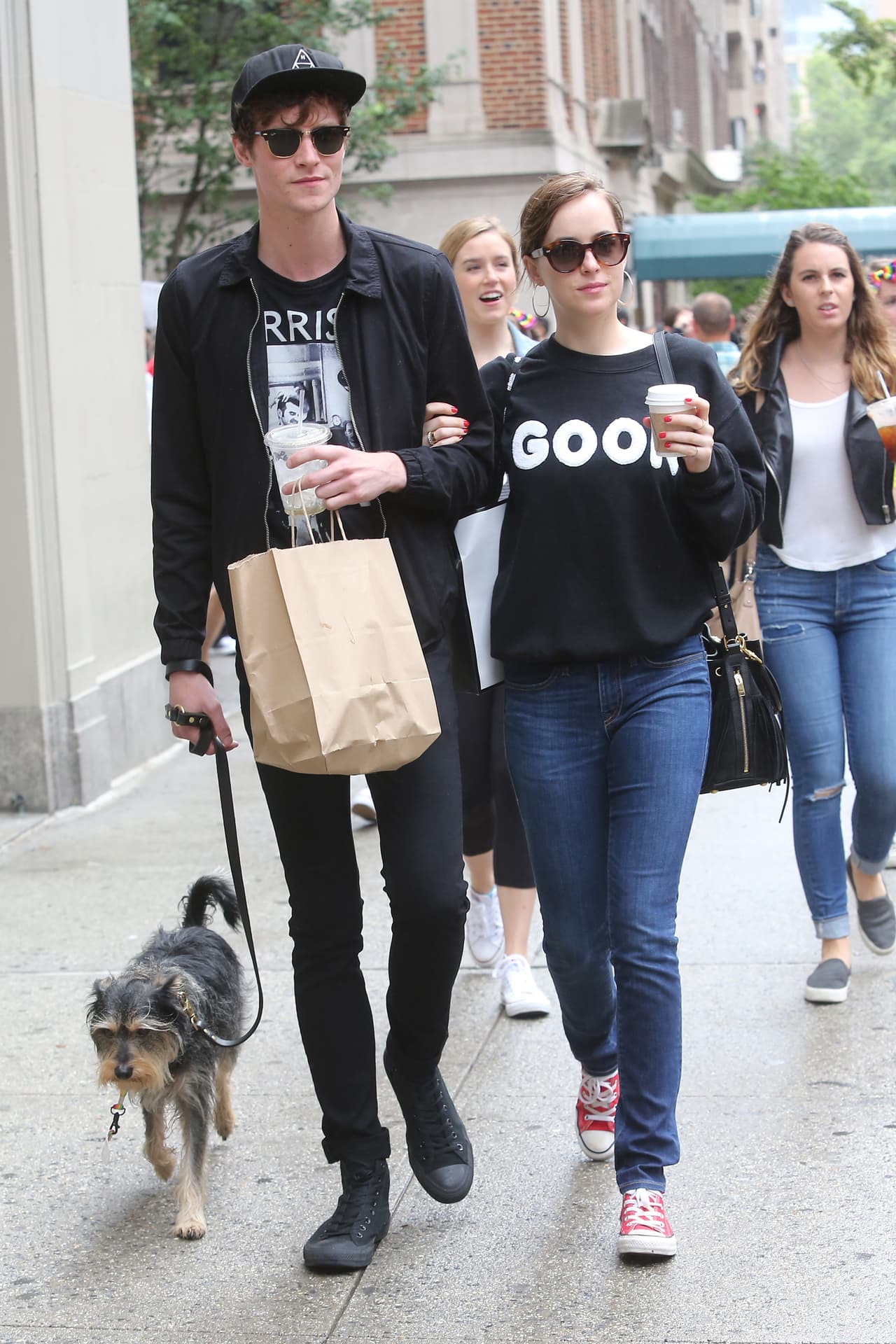 Dakota Johnson y Zeppelin en NYC