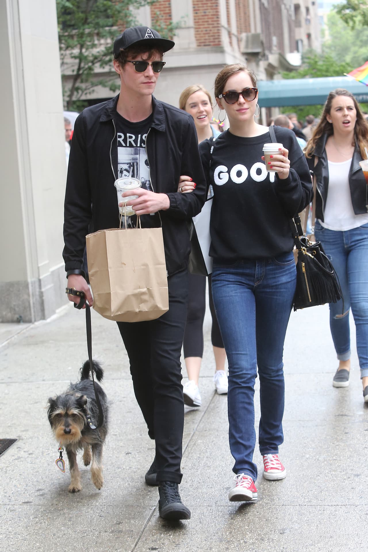 Dakota Johnson y Zeppelin en NYC
