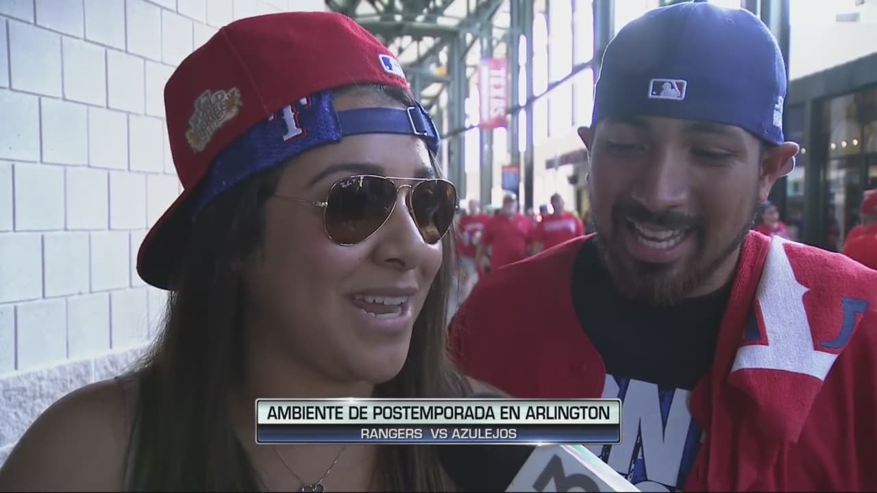 Hinchas de los Rangers encienden postemporada
