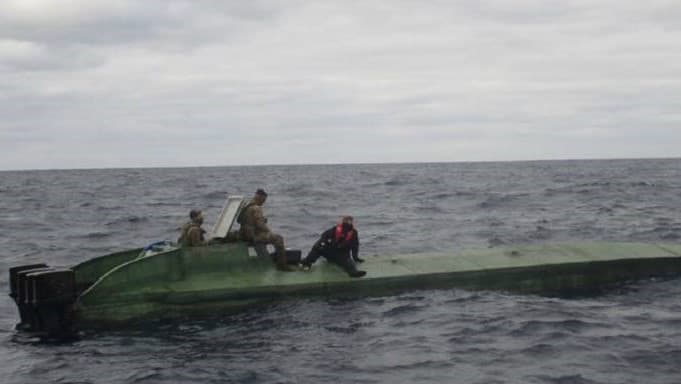 Dos narcosubmarinos, el mismo conductor: el traficante atrapado dos veces por la Guardia Costera 