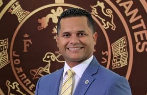 En febrero de 2018 el representante 
<a href="https://www.univision.com/local/puerto-rico-wlii/expulsaron-a-representante-rodriguez-ruiz-por-agredir-a-empleada-de-su-oficina">Ramón Luis Rodríguez fue expulsado</a> por supuestamente agredir a una empleada de su oficina.