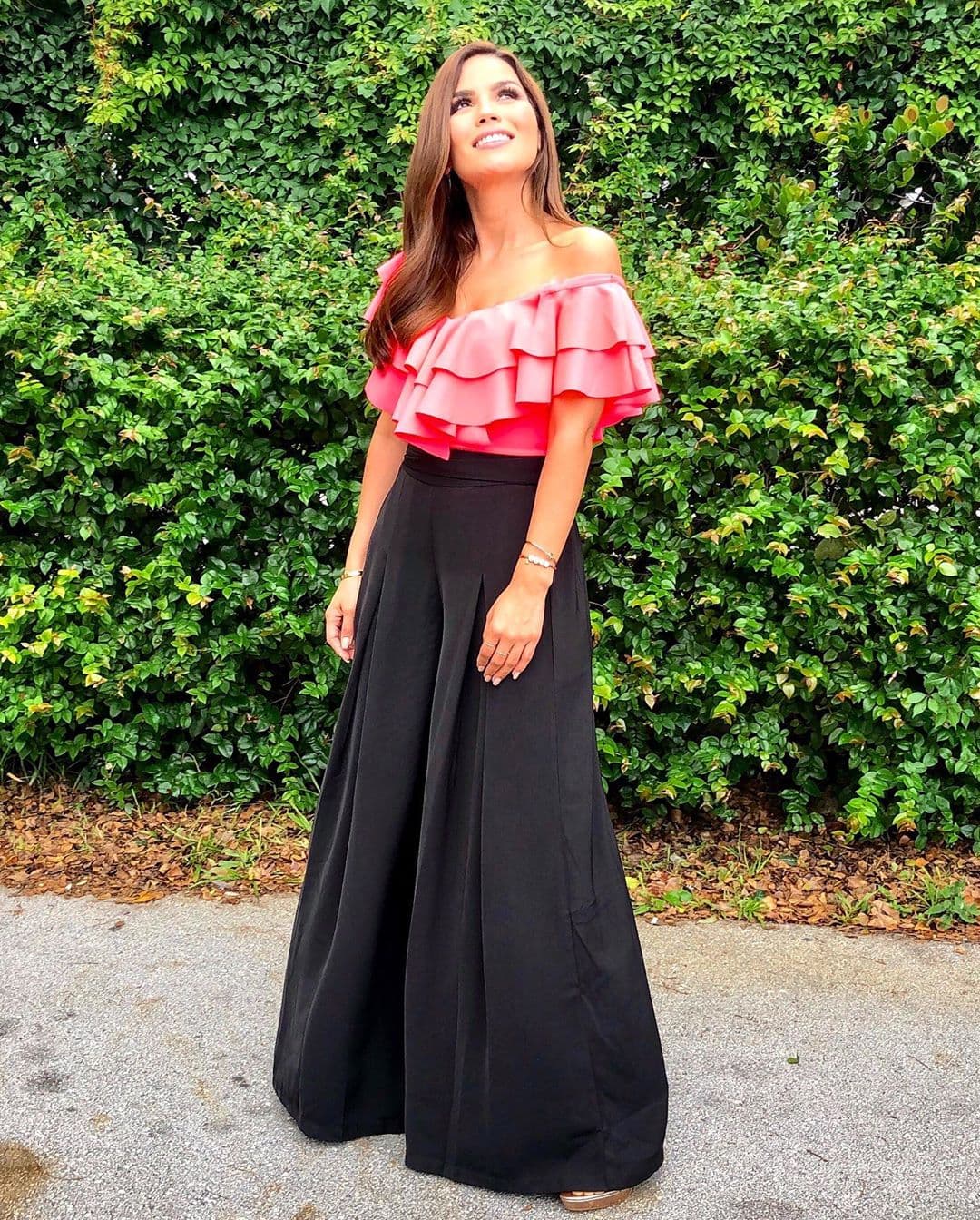 <a href="https://www.univision.com/shows/el-gordo-y-la-flaca/karina-banda-tiene-un-motivo-especial-para-ir-a-una-de-las-ciudades-mas-bellas-de-america-latina-este-fin-de-semana-video">Karina Banda</a> visitó Guanajuato, México, para disfrutar unos días junto a su familia y aprovechar para celebrar el cumpleaños de su padre.