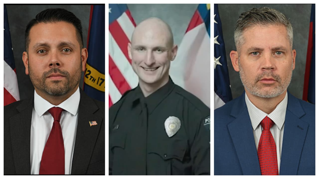 El oficial Sam Poloche, Joshua Ayers (en medio) y William 'Alden' Elliot.