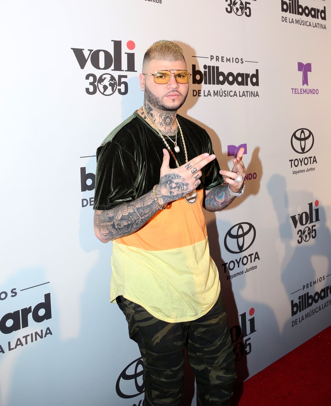 Farruko explicó por qué ha ido alejándose de las personas; asegura que hasta de "malo" lo han calificado por tomar un camino distinto.