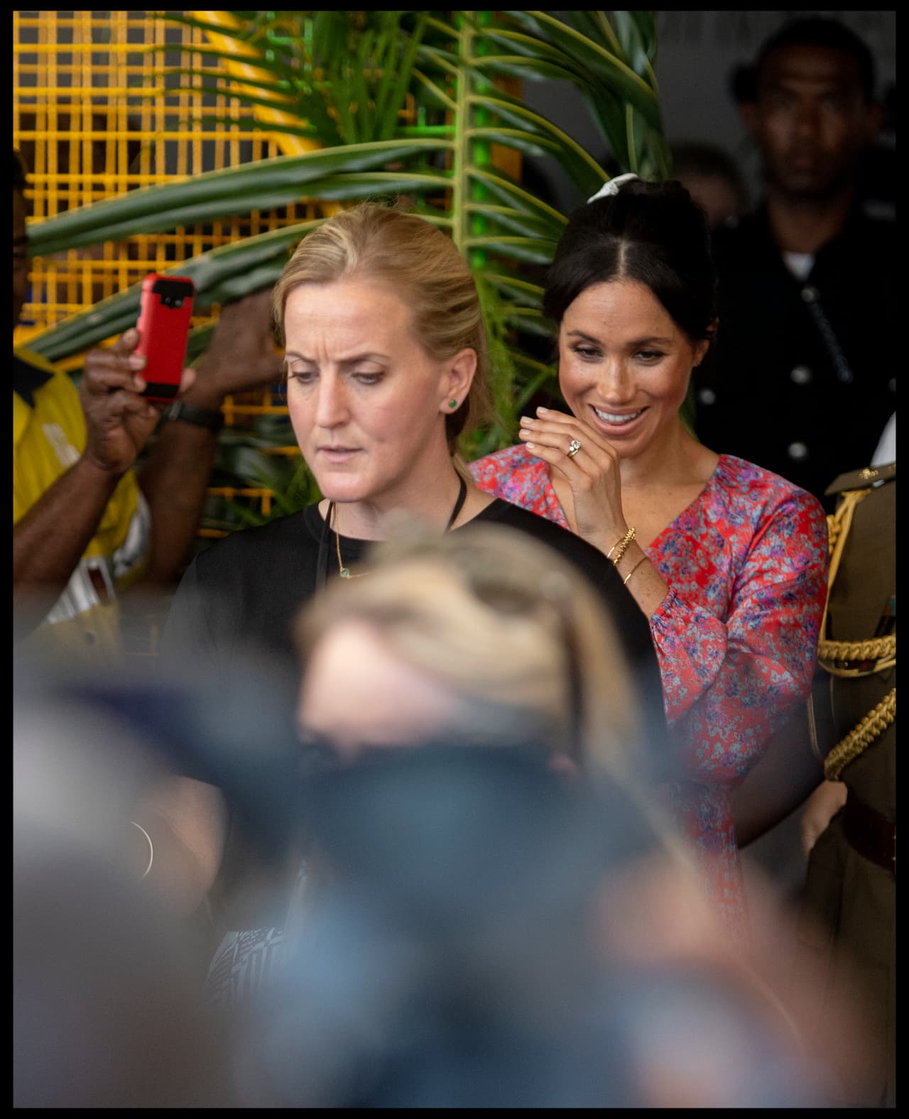 En esa ocasión, la guardaespaldas consideró que tanta gente en un espacio cerrado representaba un riesgo para Meghan Markle.
<br>