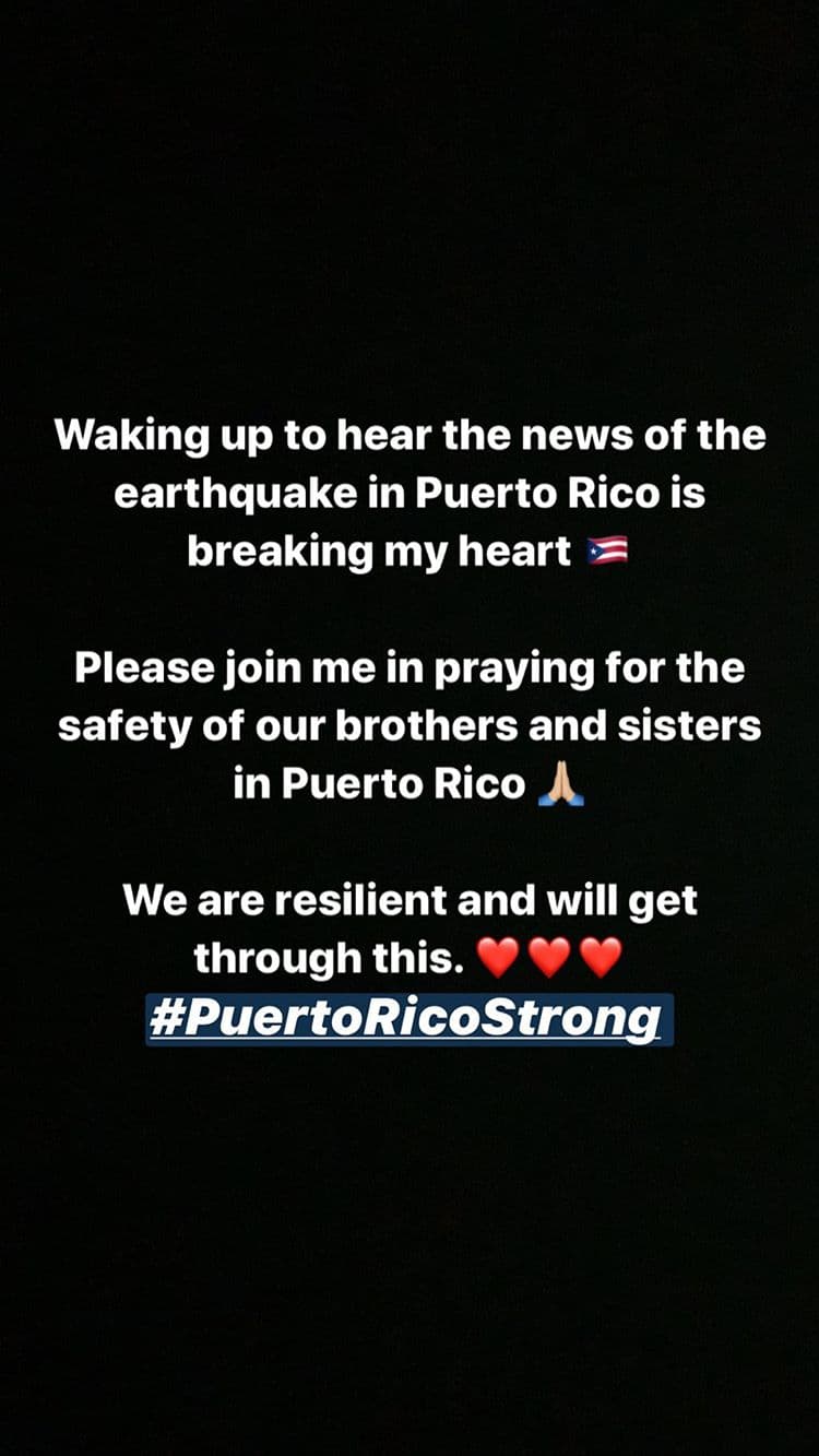 Ese mismo mes, la llamada 'Diva del Bronx' se unió a los famosos que externaron su apoyo a Puerto Rico, país en el que nacieron sus padres y donde todavía cuenta con familiares, por las consecuencias que dejó el 
<b><a href="https://www.univision.com/noticias/sucesos/otro-fuerte-sismo-remece-a-puerto-rico-y-deja-la-isla-sin-electricidad-declaran-el-estado-de-emergencia" target="_blank">fuerte terremoto</a></b> que se registró en la isla.