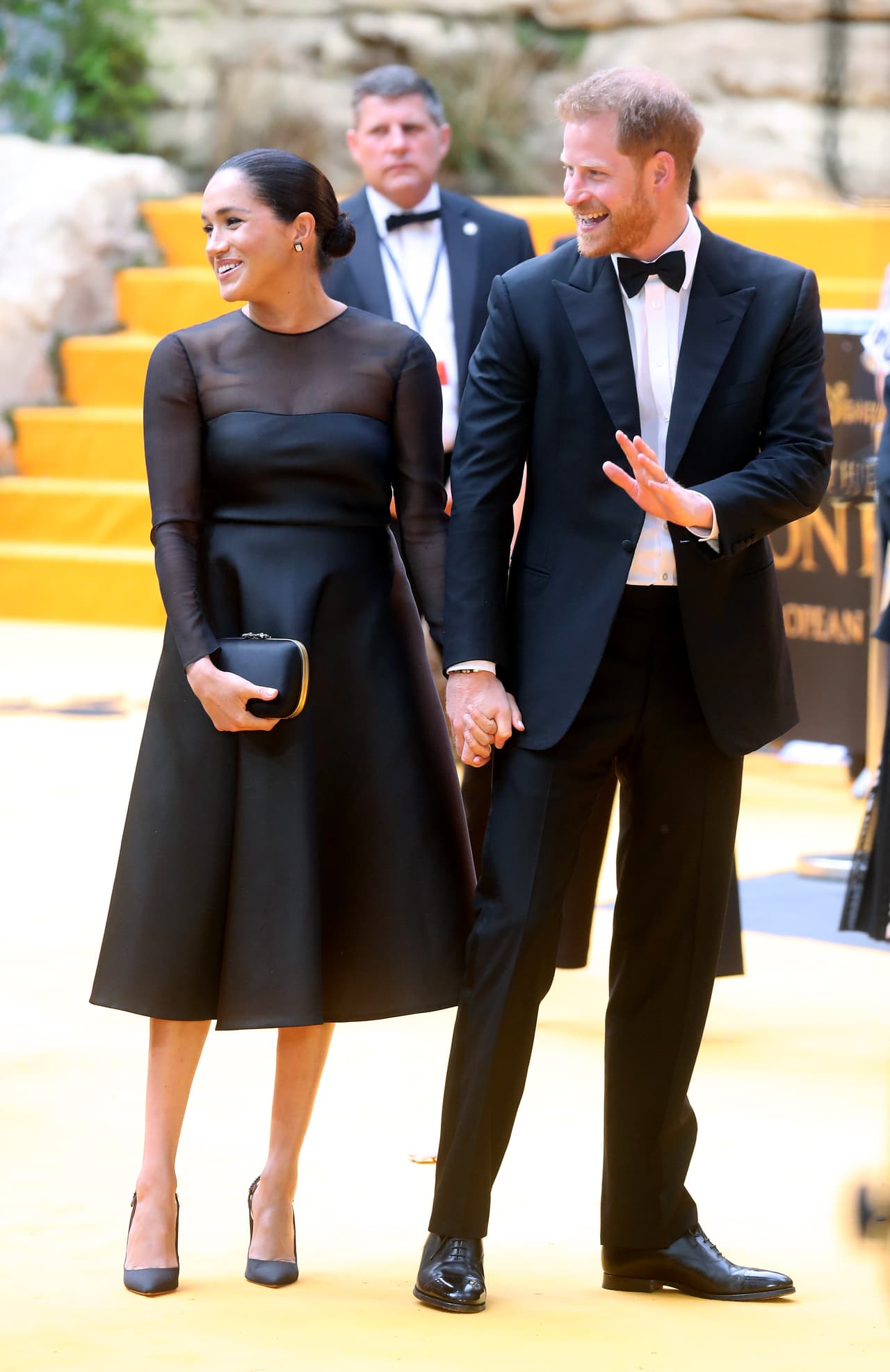 Aunque oficialmente se encuentra de vacaciones por maternidad, Meghan Markle no se perdió este evento, así como tampoco faltó el sábado a la final femenina del torneo de Wimbledon, donde vio a
<b><a href="https://www.univision.com/deportes/tenis/serena-williams-perdio-su-cuarta-final-en-wimbledon-simona-halep-es-la-nueva-reina-en-londres-fotos">su amiga Serena Williams quedar en segundo lugar</a></b>.