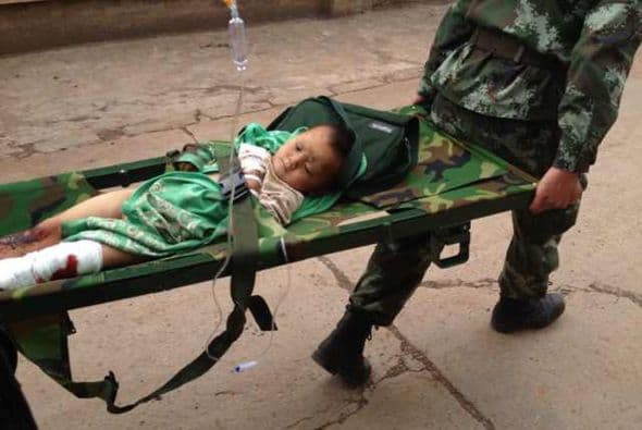 El Centro Nacional de Seguimiento de Terremotos de China informó que innumerables construcciones fueron destruidas o dañadas.